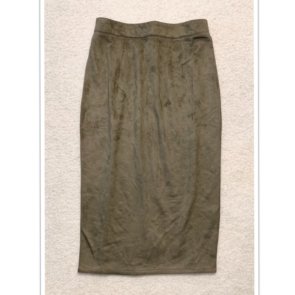 Missguided Dresses & Skirts - Missguided Faux Suede olive / khaki midi skirt